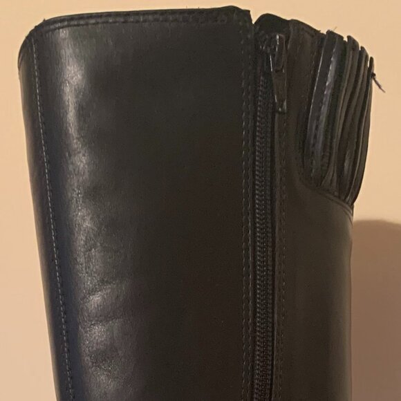 Black Leather Riding Boots - Picture 4 of 11